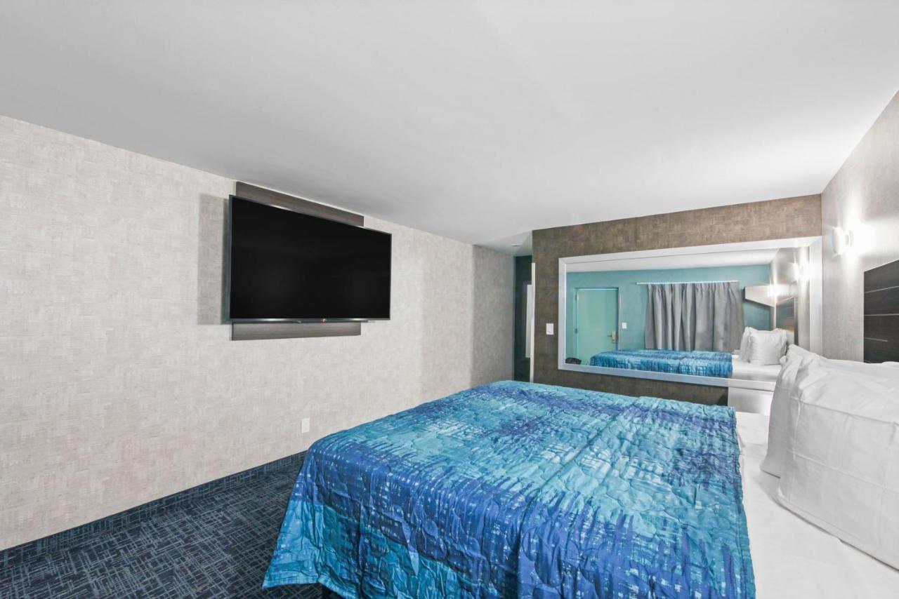 Hotel Opus Bronx Near Bay Plaza Mall Ню Йорк Екстериор снимка
