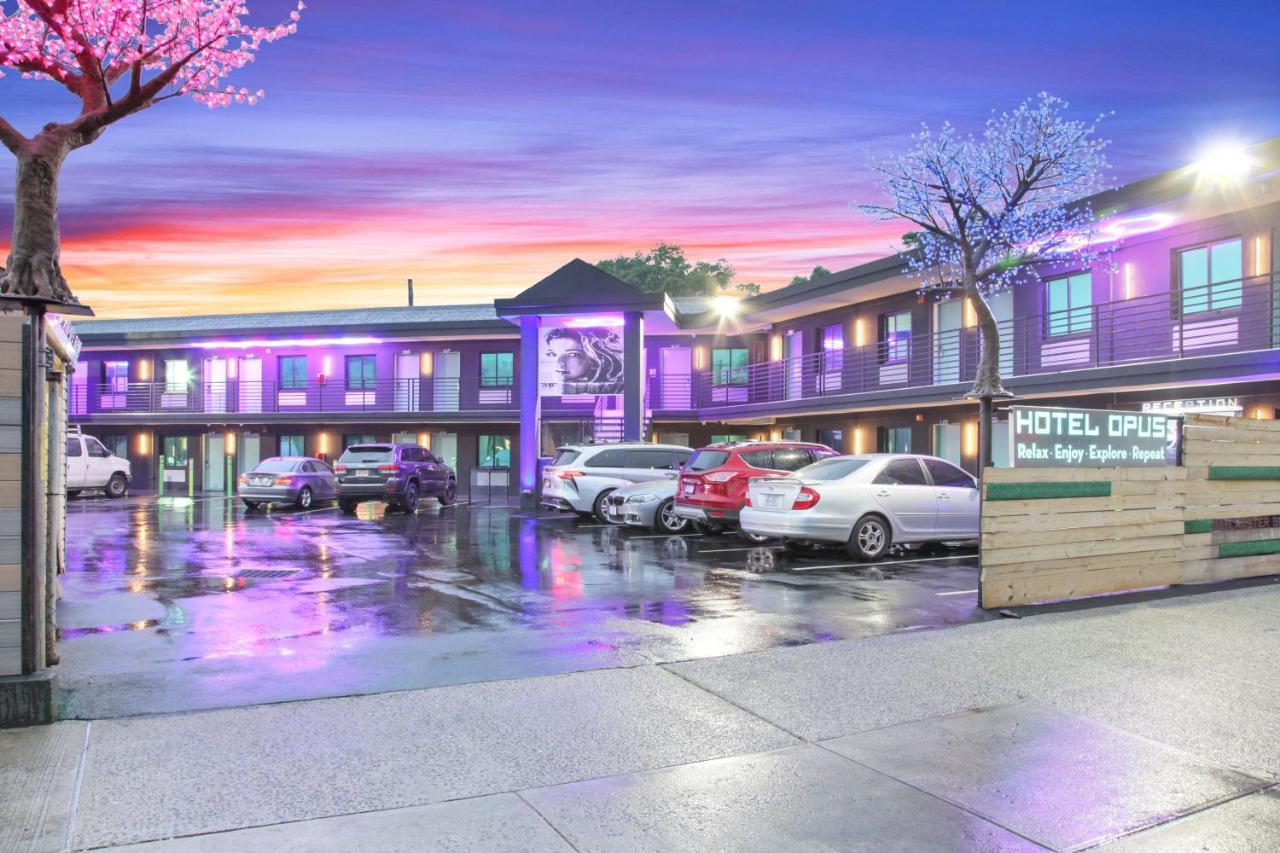 Hotel Opus Bronx Near Bay Plaza Mall Ню Йорк Екстериор снимка